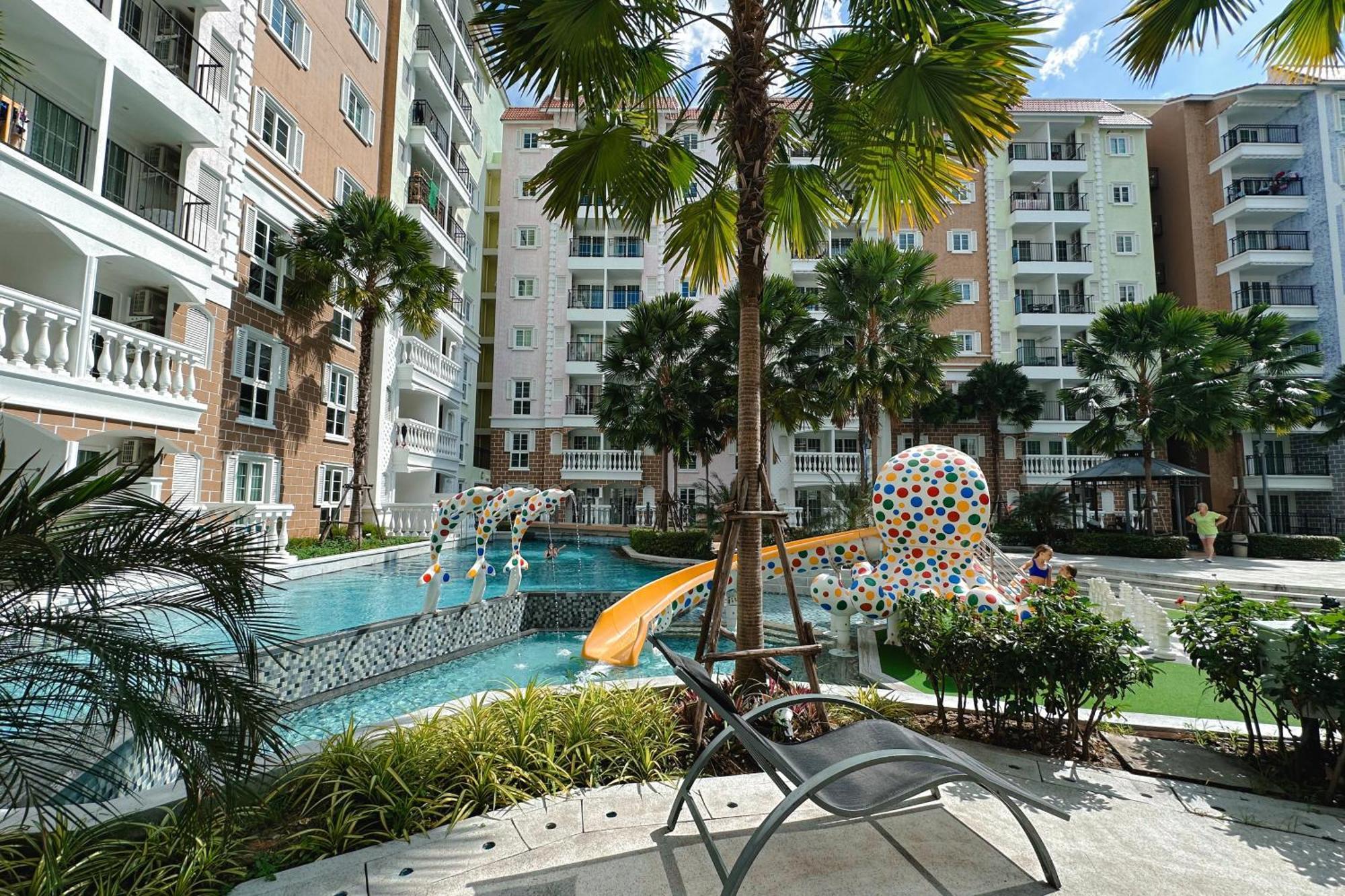 Seven Seas Cote D'Azur Jomtien Pattaya Amazing Pool Lägenhet Na Chom Thian Exteriör bild